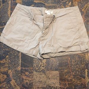 Forever 21 khaki shorts