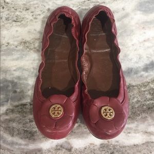 Tory Burch red 8