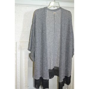 AE! One Size! Worn once silver sparkly kimono!