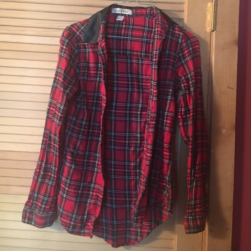 Grundy flannel with leather cross