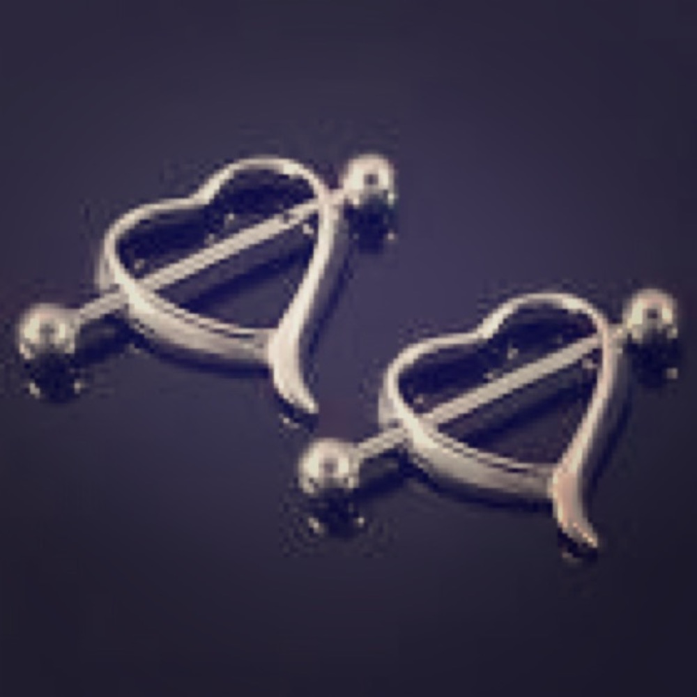 2 piece surgical steel Heart Nipple Bar Ring