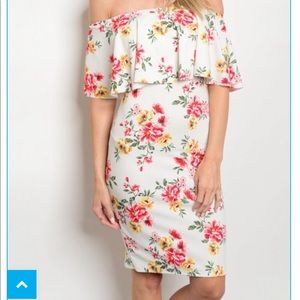 Off shoulder flower print dress