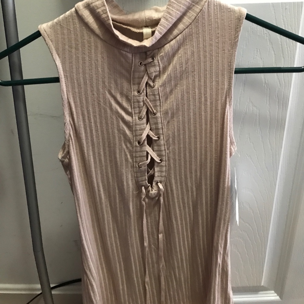 Lace-up Mock Neck Tank Top