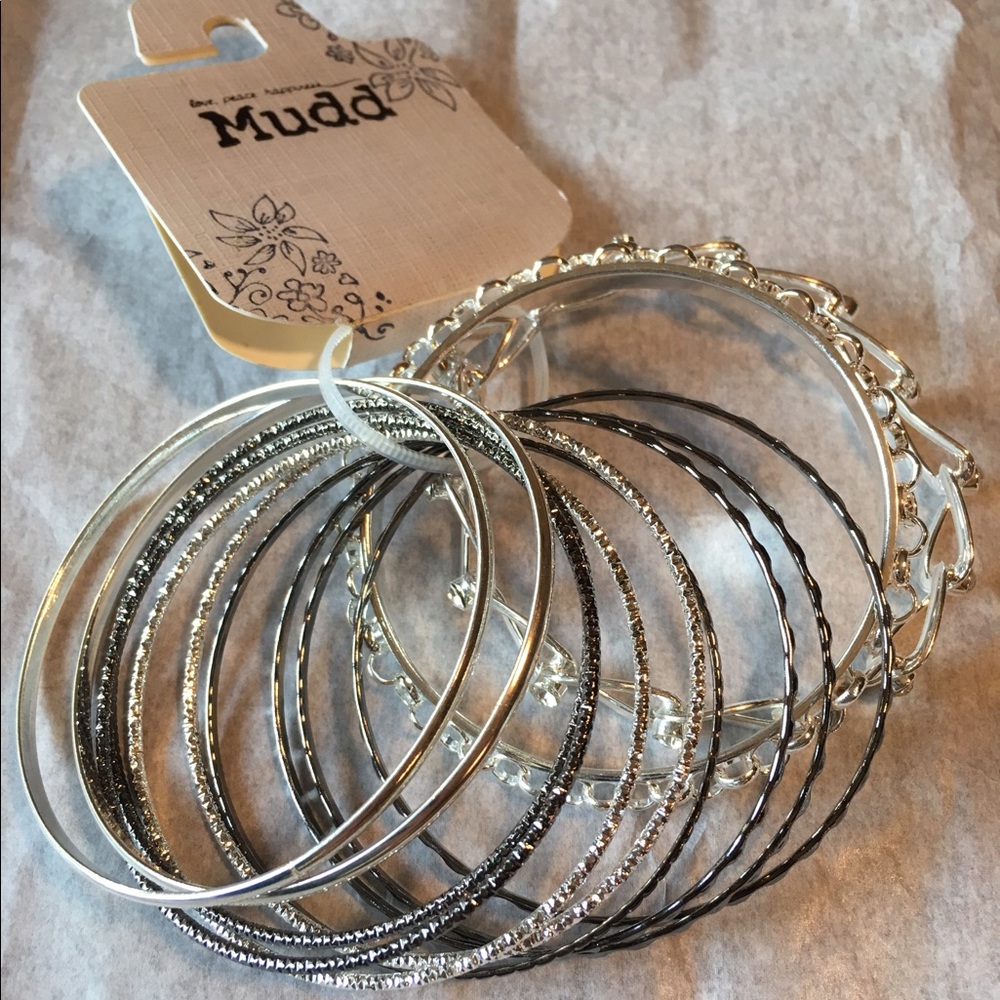 Mudd Set of 20 silver bangle bracelets