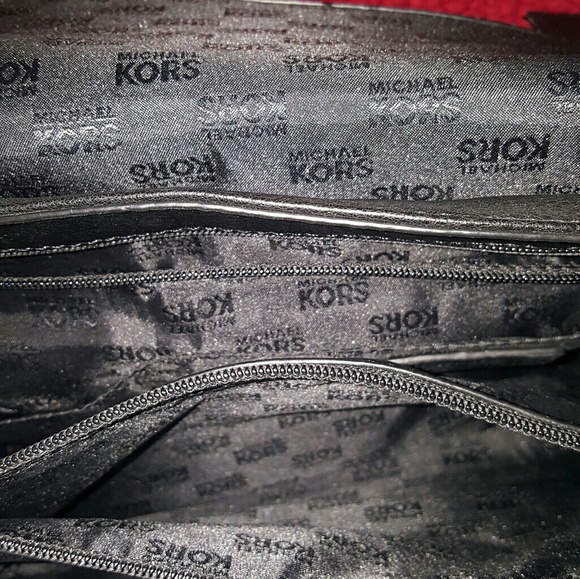 Michael Kors Purse - Picture 3 of 4