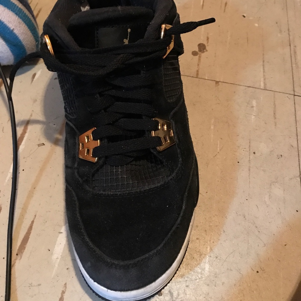 Jordan royailty retro 4's