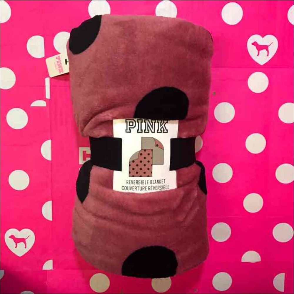 💗Victoria's Secret PINK NEW BLANKET💗