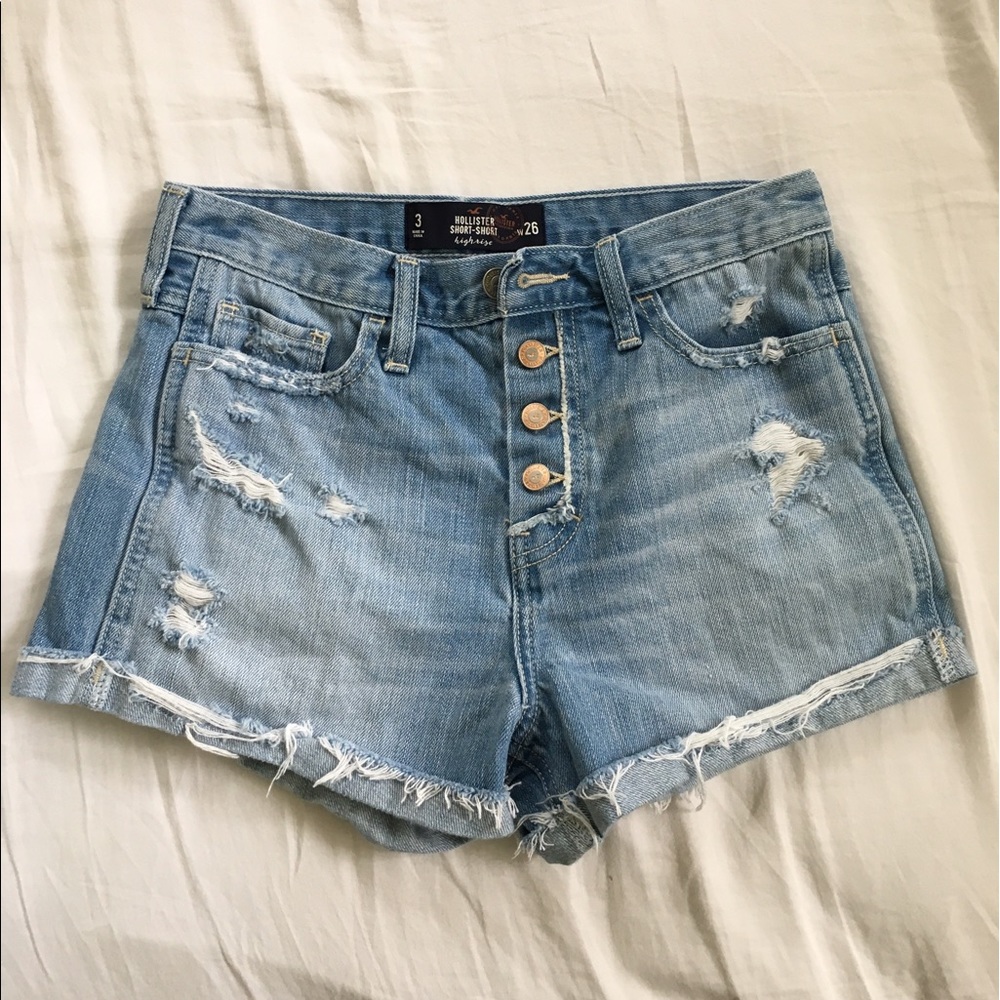 Hollister High-Rise Short Shorts