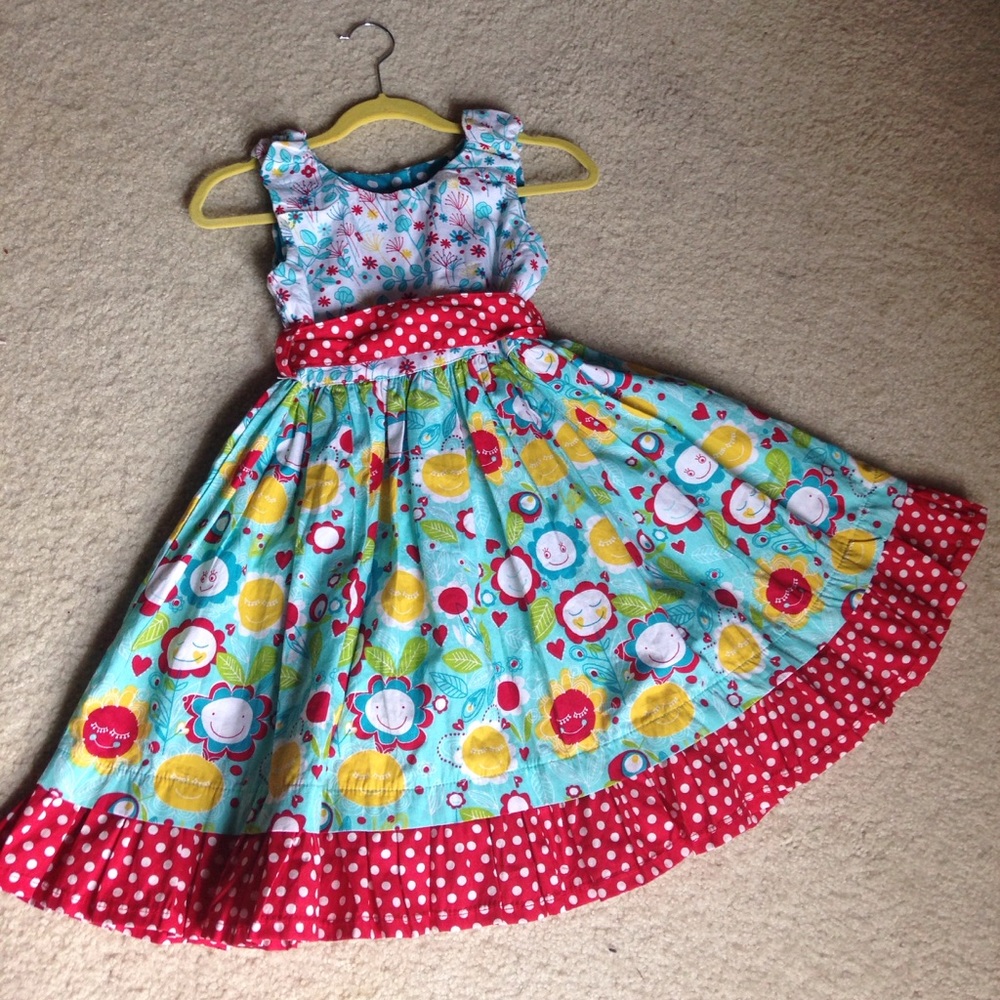 Jelly the Pug back button dress 4T