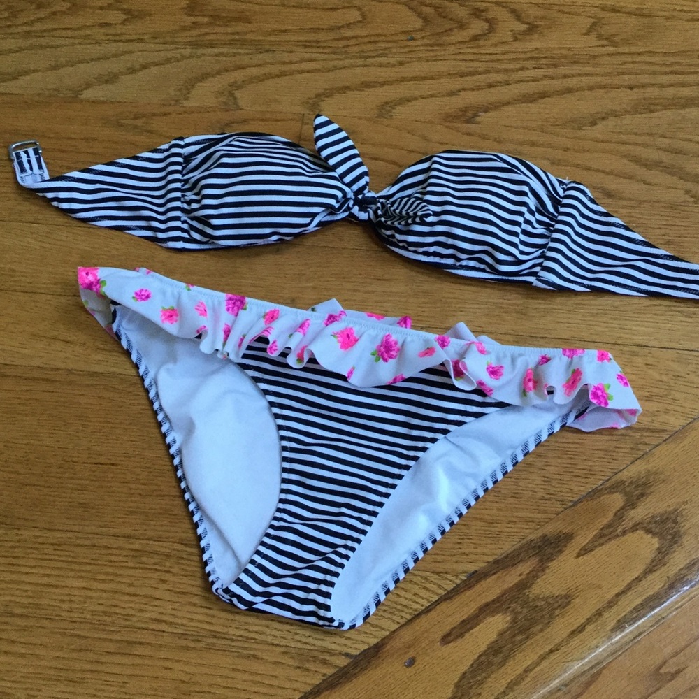 Bathing suit
