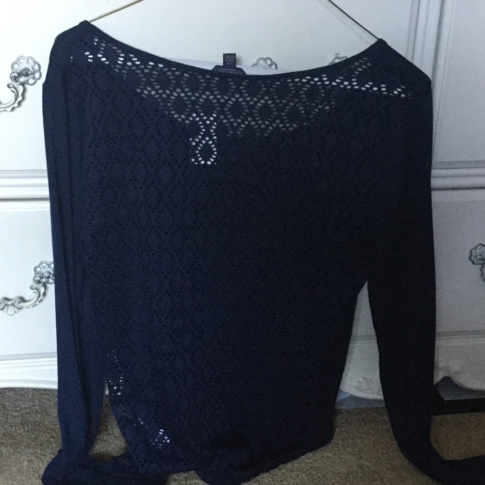 Long sleeve flowy shirt