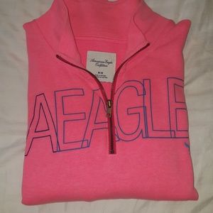 American Eagle pullover top
