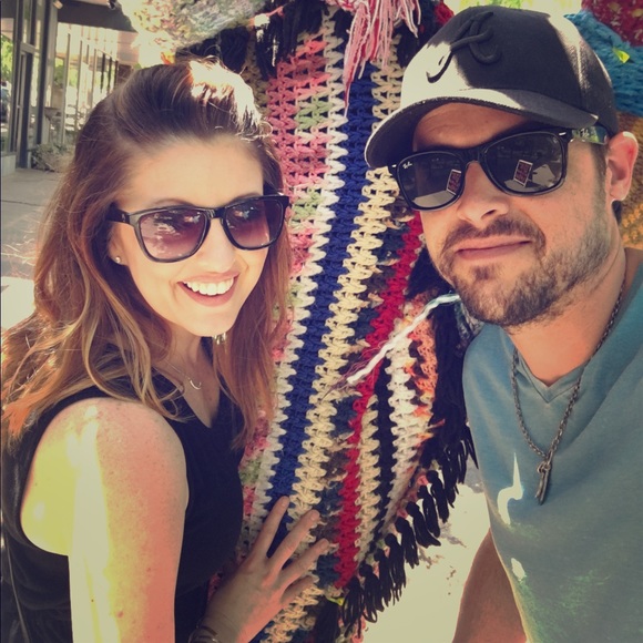 Meet the Posher - Picture 3 of 3