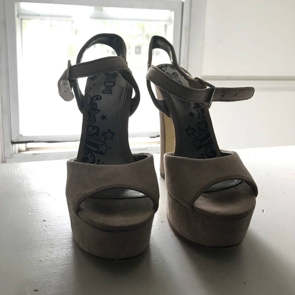 Tan platform heels