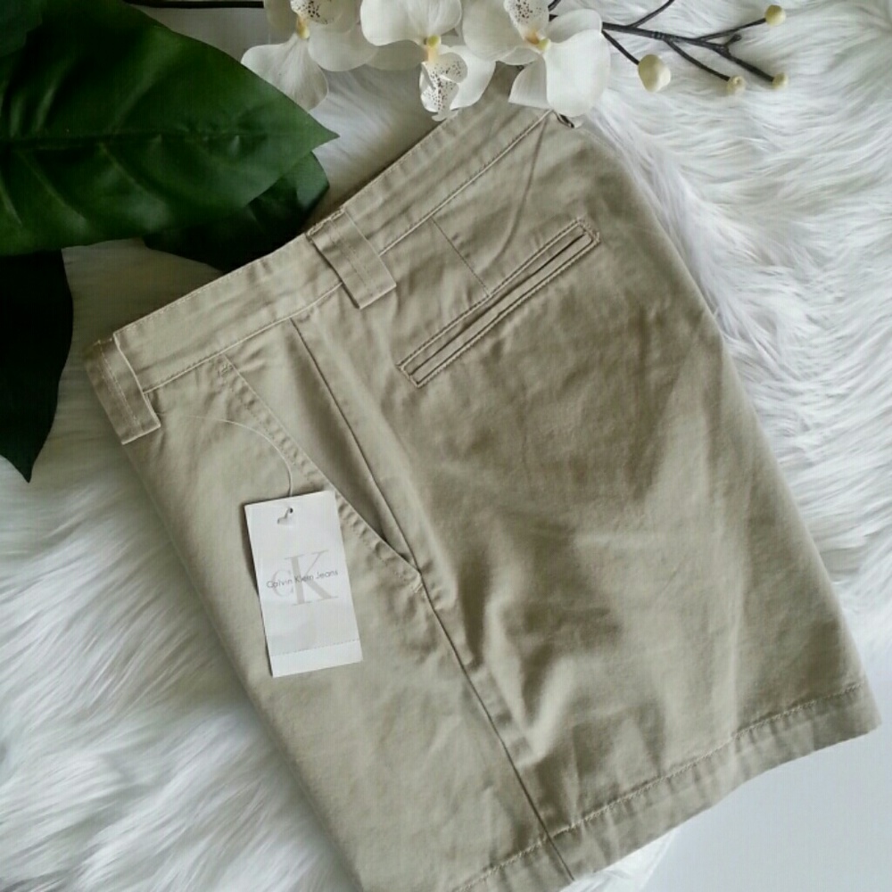 CALVIN KLEIN JEANS