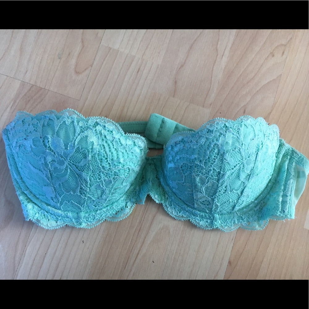 Victoria's Secret Lace Bra in Mint/Tiffany