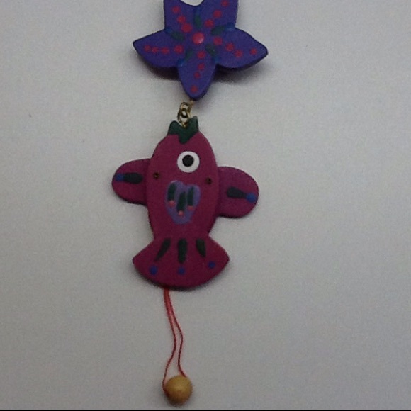 Swimming Fish Pin - Picture 5 of 6