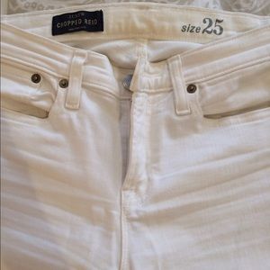 White JCrew Skinny Cropped Jeans (size 25)