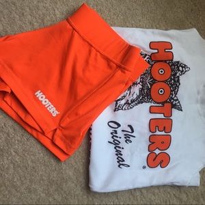 Authentic hooters uniform size small