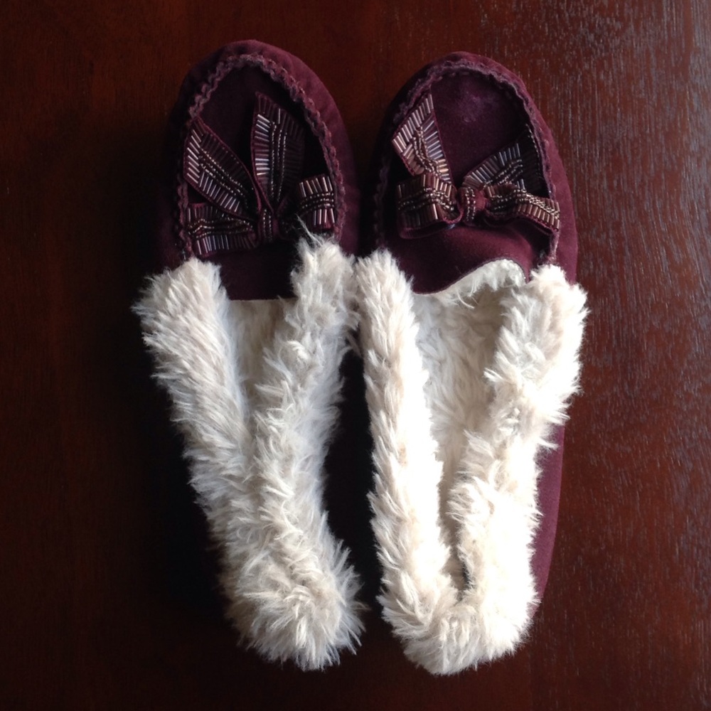 AE Slip Ons