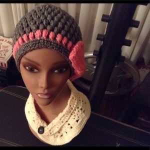 Custom crochet puff stitch hat with bow.🌷