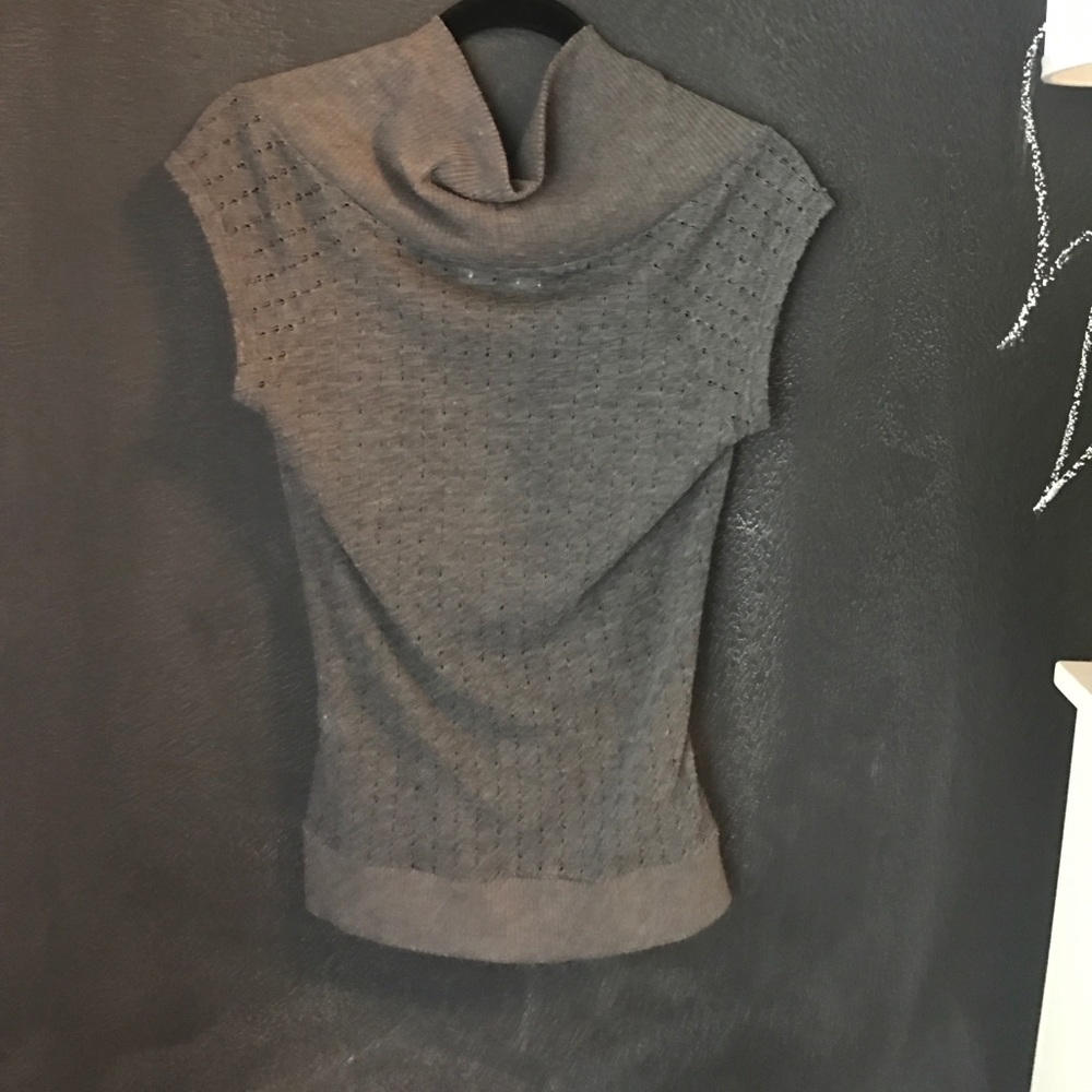 Gray Knit Top - Picture 2 of 5