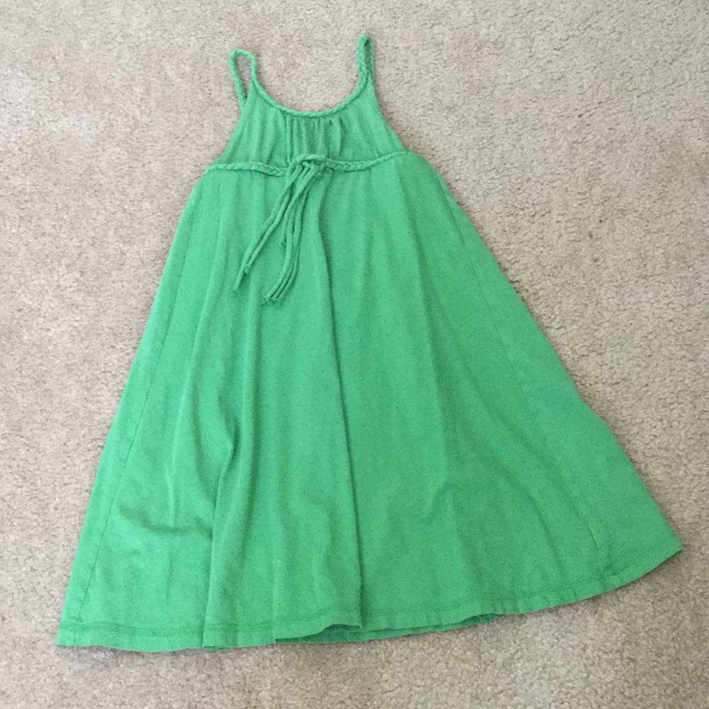 Casual and comfortable green dress