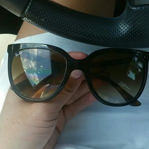 Ray Ban Tortoise Cats100p RB4126