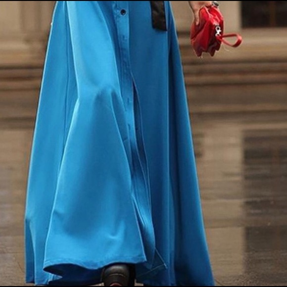 ✂️New Item-Maxi Dress (1 Large left) - Picture 6 of 7