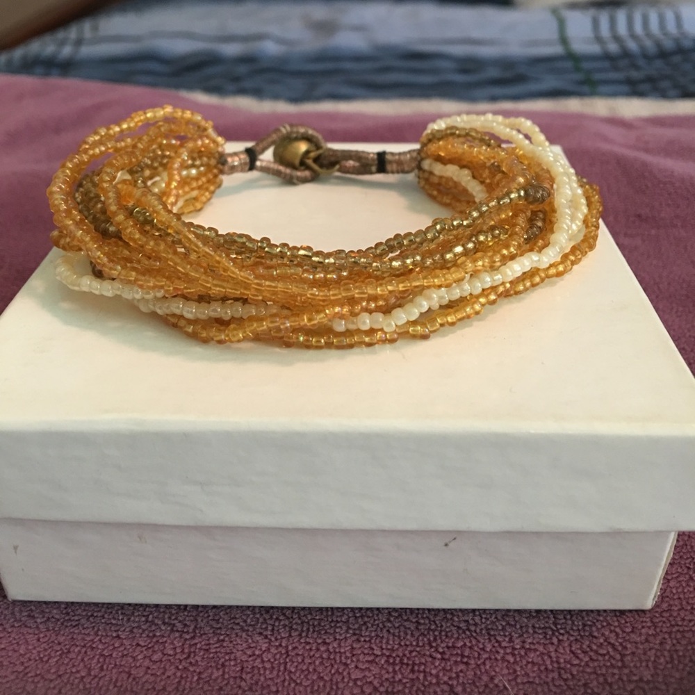 Gold & White Beaded Bracelet