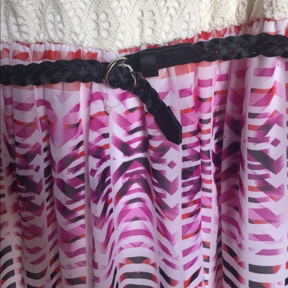 Patterned Maxi dress - Picture 4 of 5