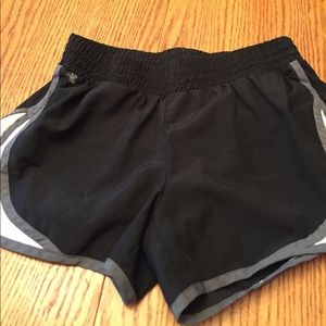 Running shorts