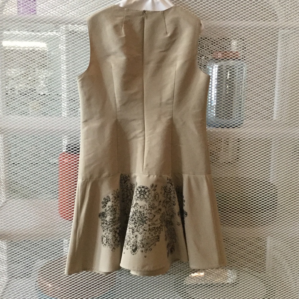 Beautiful never worn Valentino Red Dress! - Picture 4 of 6