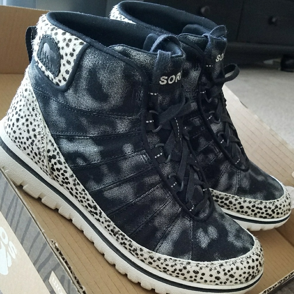 Sorel Tivoli go high lux