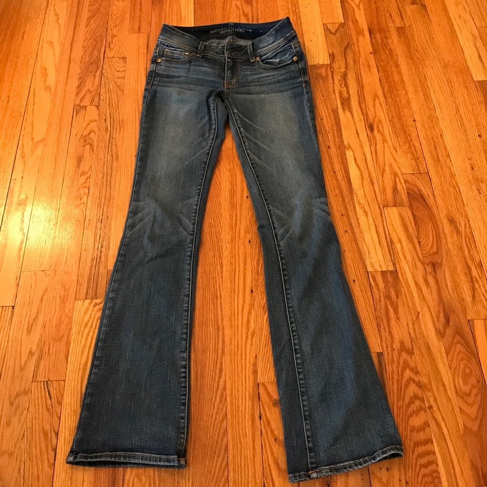 American eagle 🦅 boot cut jeans