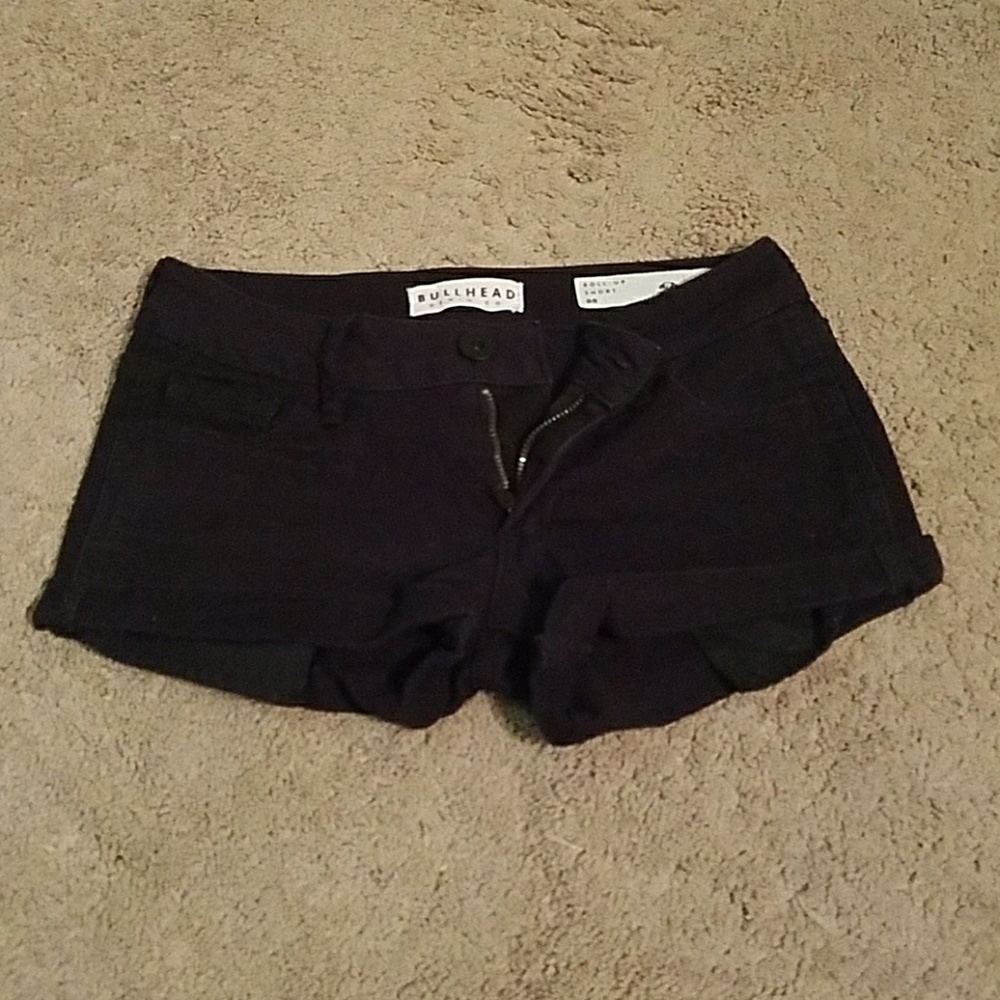 Bullhead Denim Co. black jean shorts