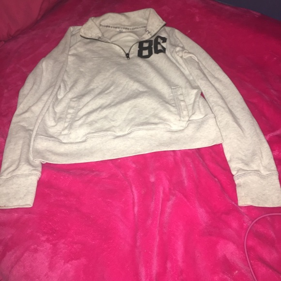 Pink sweater - Picture 2 of 4