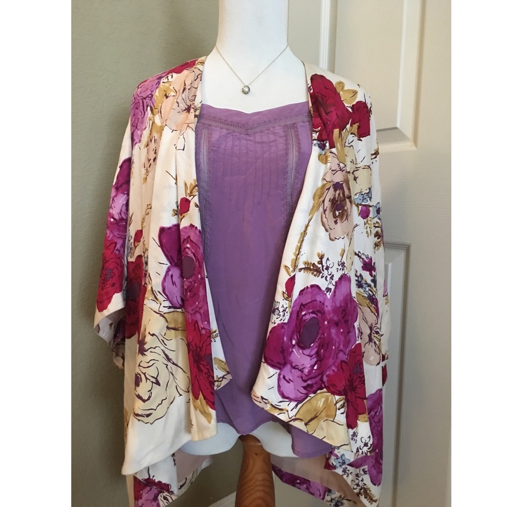 Floral Hi-Lo Silk Kimono 🌺