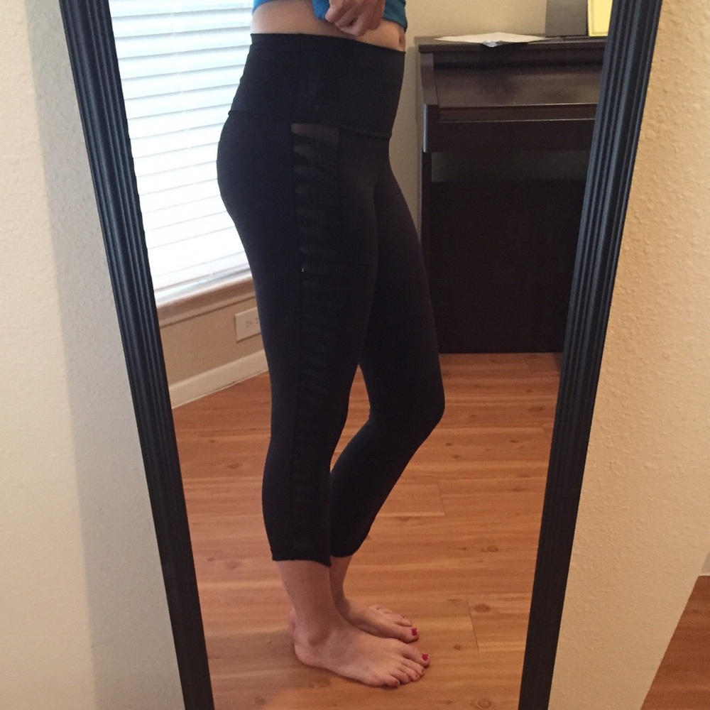 Lululemon Cropped Leggings