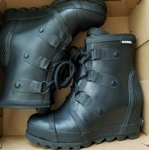 Sale! Sorel rain wedge