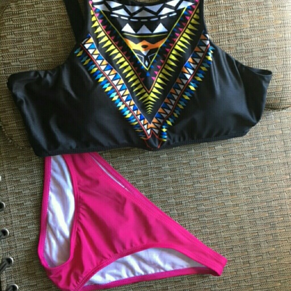 Pink tribal colorful two pieces bikini set - Picture 3 of 4