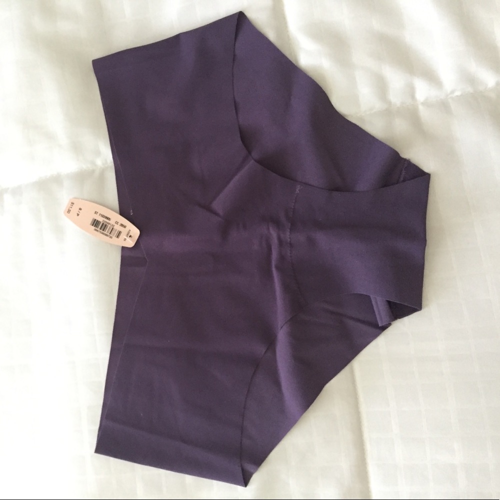 Seamless VS Panties NWT