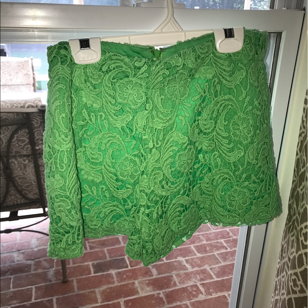 EUC Gianni Bini Shorts