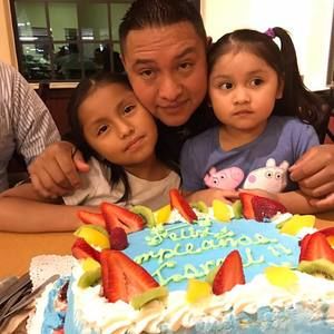 Meet your Posher, Elda