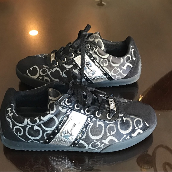 SOLD - Picture 3 of 3