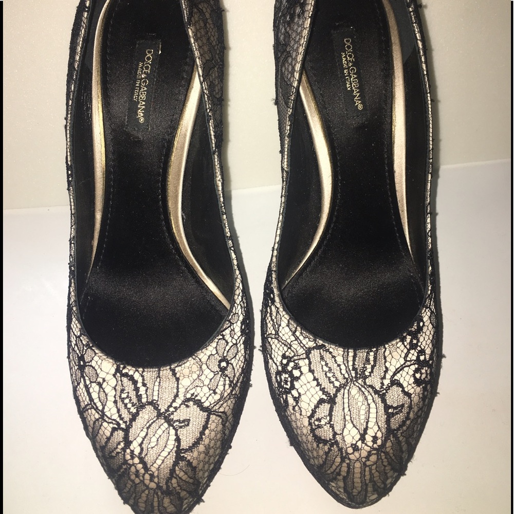 Dolce & Gabbana Lace Pumps