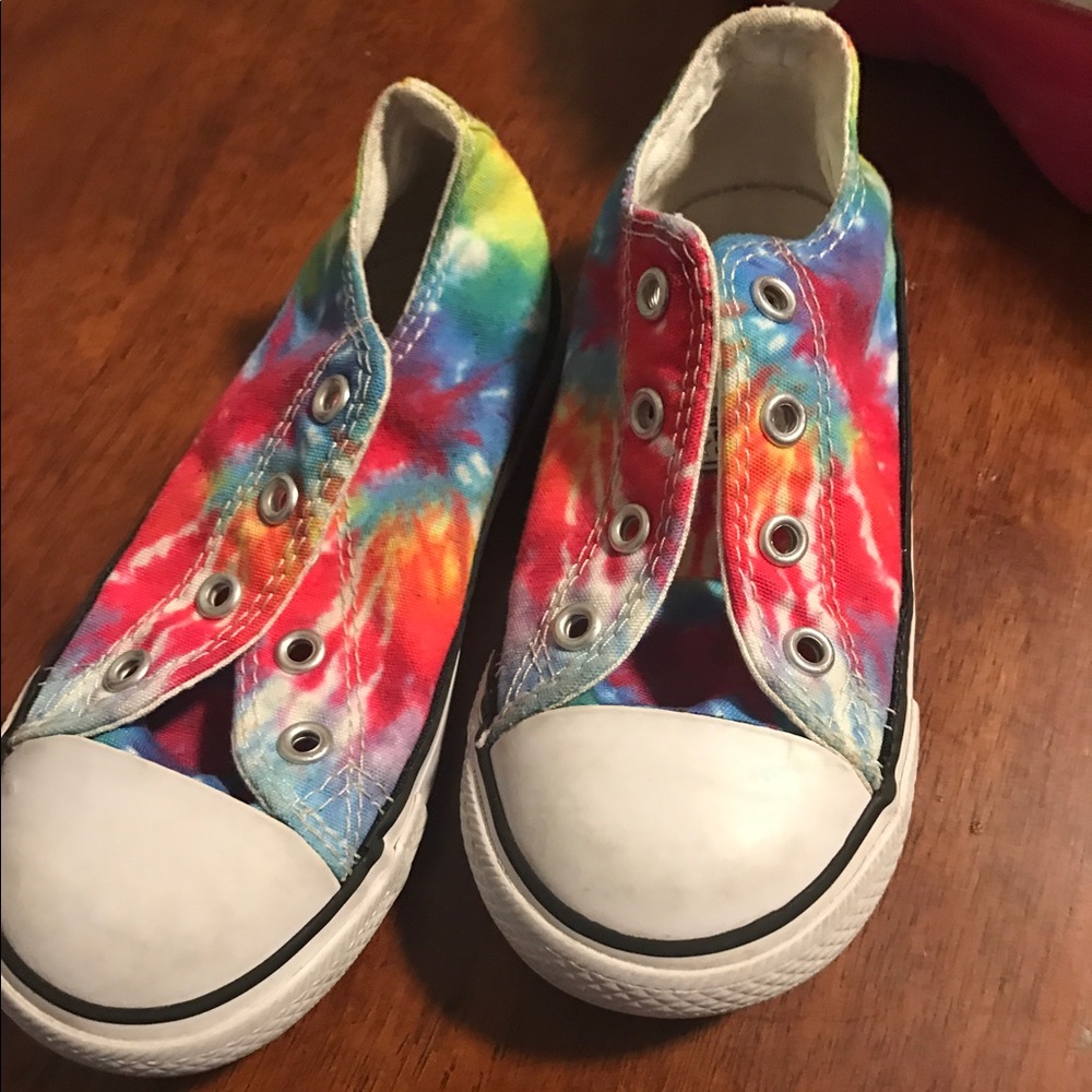 Kids Converse size 9