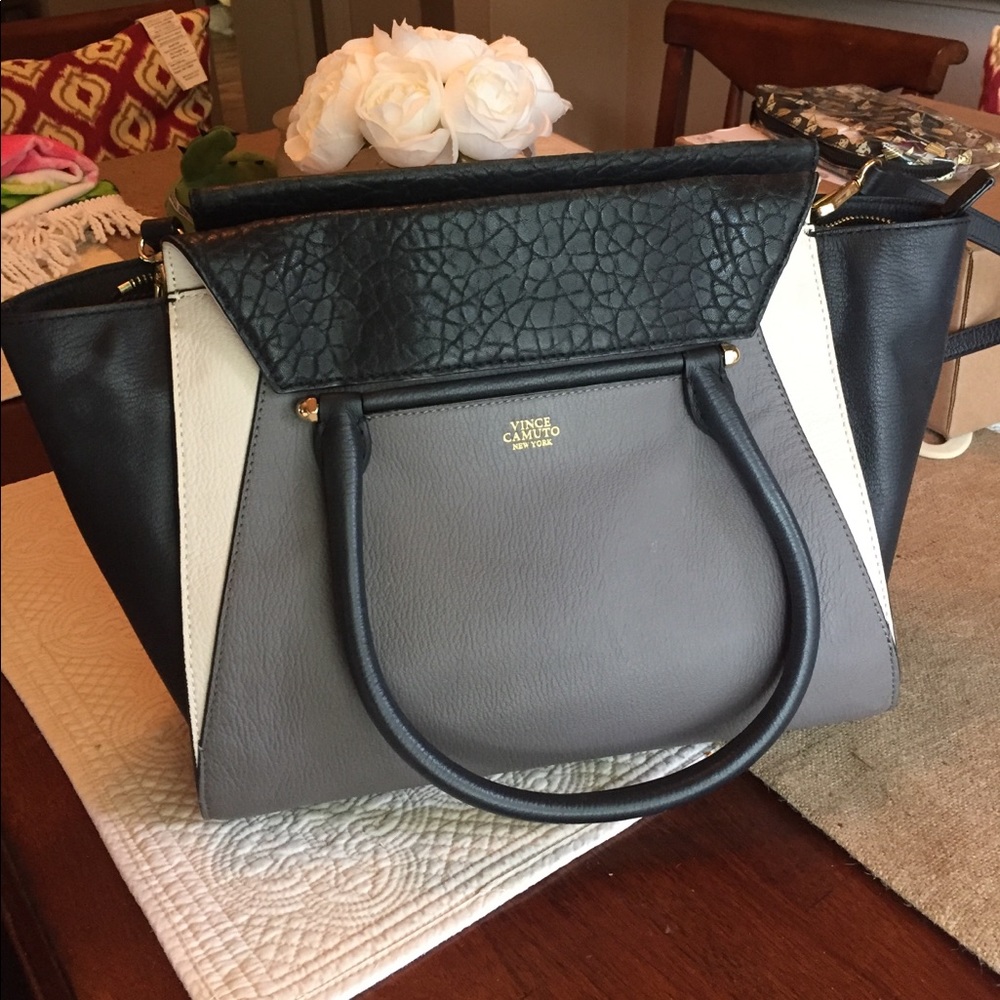 VINCE CAMUTO PURSE
