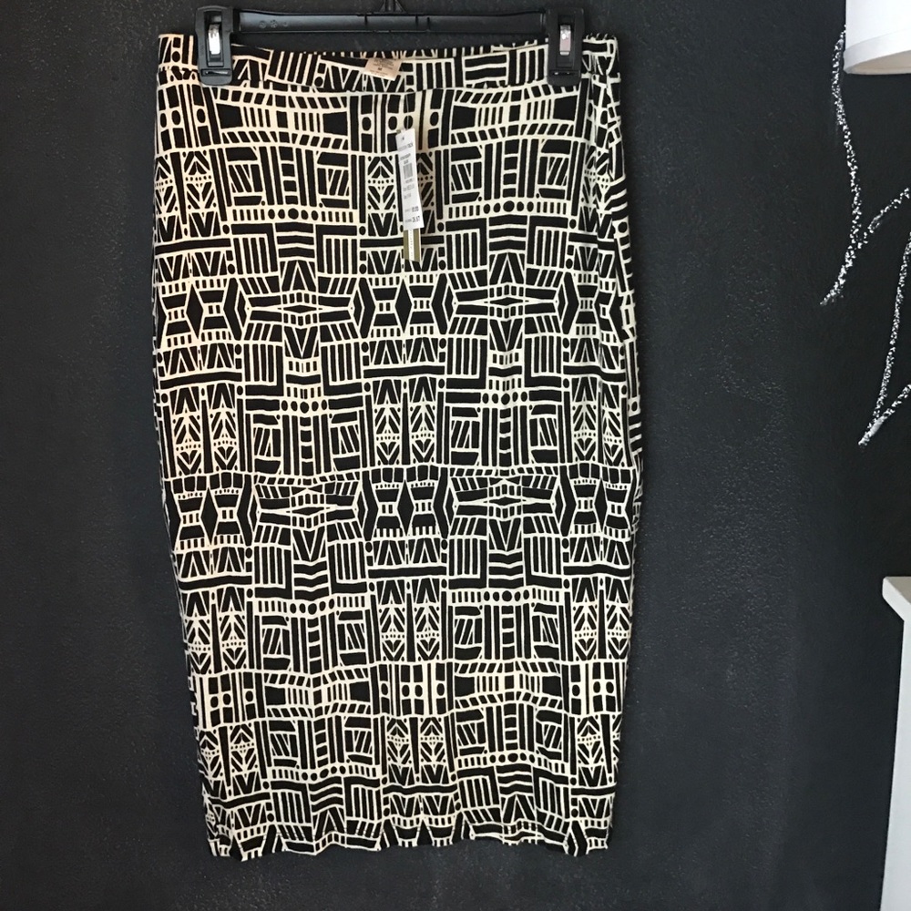 Tribal Print Midi-Skirt BRAND NEW with tags!