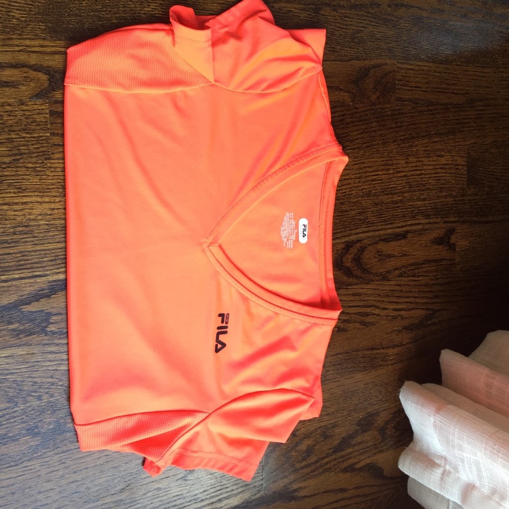 Fila work out tshirt